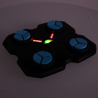 Tarcza bokserska ścienna LED bluetooth USB z rękawicami KX3006
