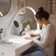 Lampa kosmetyczna LED bezcieniowa do manicure IKONKA - biała