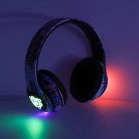 Słuchawki bezprzewodowe nauszne bluetooth RGB 150mah gaming