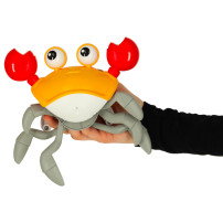 Interaktywny krab pełzający na akumulator USB czerwony 3+