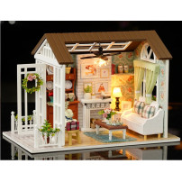 Drewniany domek dla lalek salon LED do złożenia 20,6 cm
