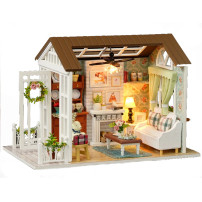 Drewniany domek dla lalek salon LED do złożenia 20,6 cm