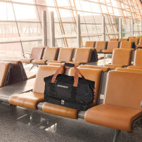 Torba podróżna sportowa czarna 58 cm - bagaż podręczny do samolotu